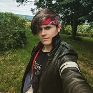 Meet your Posher, Julius